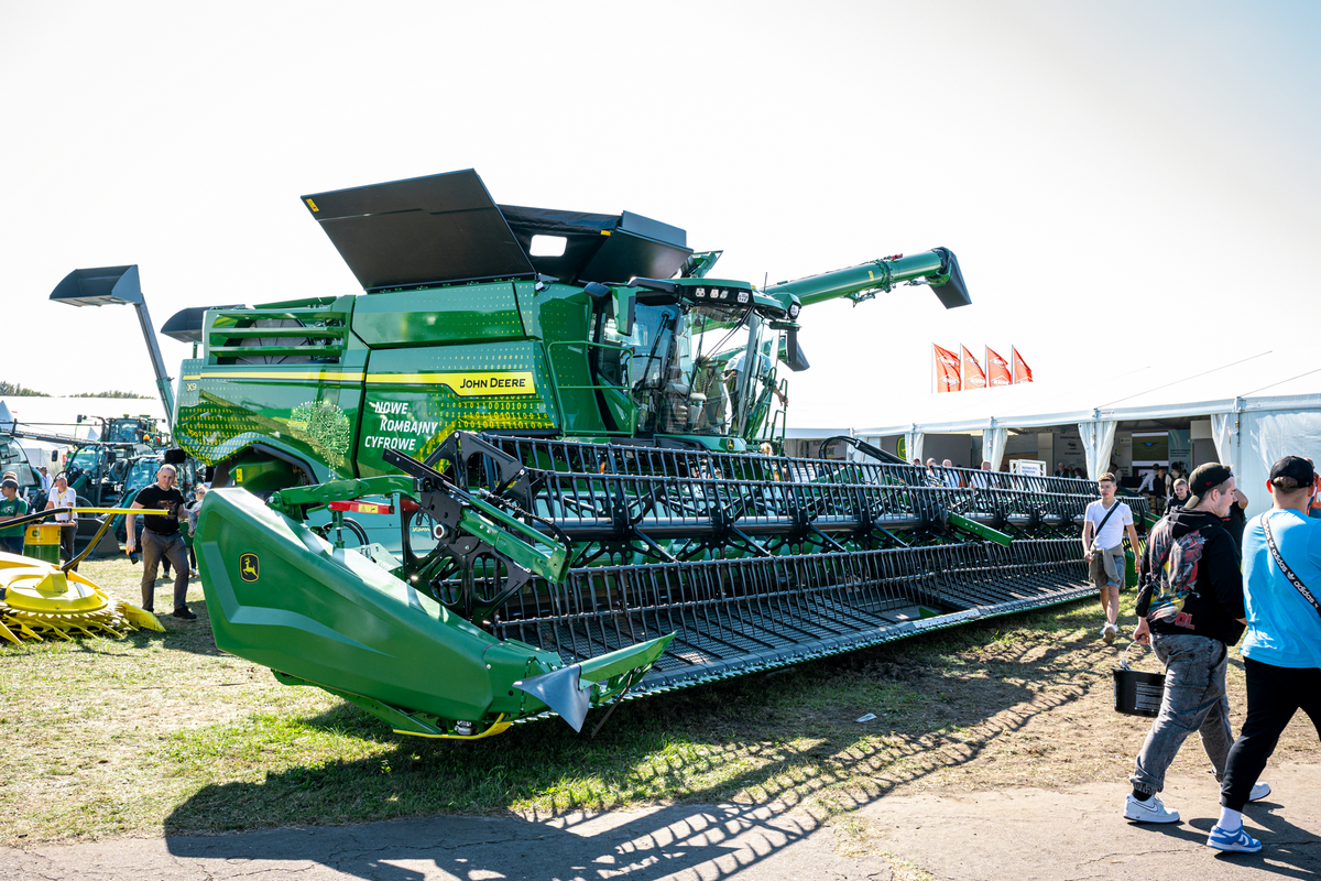 John Deere 25 lat w Polsce 2 John Deere świętuje 25 lat obecności w Polsce – jubileuszowa oferta