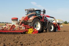 POTTINGER AEROSEM FDD 240x160 Innowacyjna płoza ślizgowa w zgrabiarce PÖTTINGER TOP 842 C