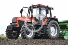 Ursus 1634 Amaz0ne AD303 rzepak 2024 film 240x160 Deutz Fahr 8280 TTV Warrior – Seria 8 w barwach wojownika