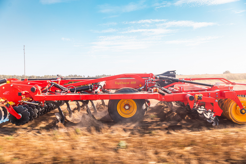 Vaderstad TopDown Rolnictwo 4 0 1 Väderstad to Rolnictwo 4.0   agregaty dłutowe TopDown i kultywatory dłutowe Opus