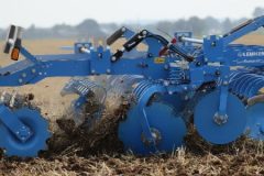 Lemken Rubin 10 MR 240x160 John Deere 7930 i Lemken Rubin 9 w uprawie pożniwnej   VIDEO