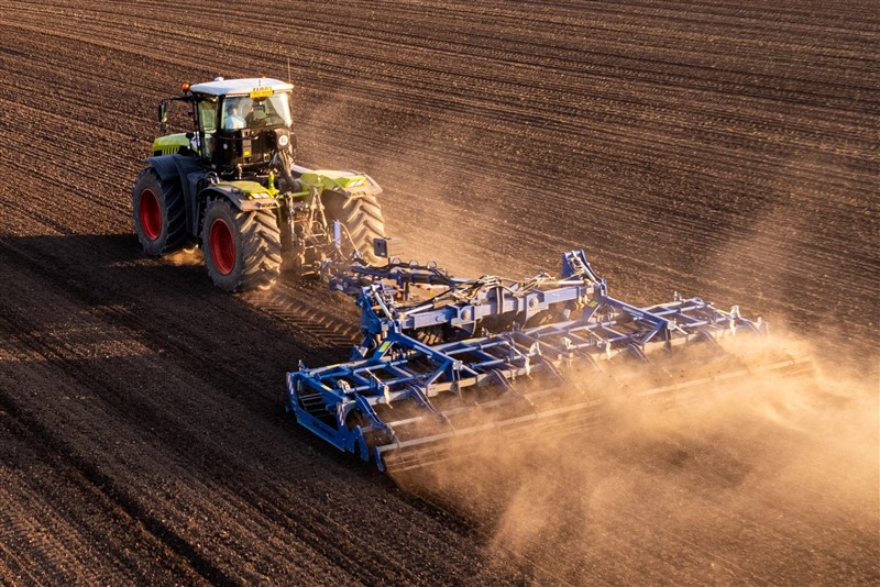 2 Rolmako BigField Jak skutecznie zatrzymać wodę w glebie, aby rośliny mogły z niej w pełni korzystać?